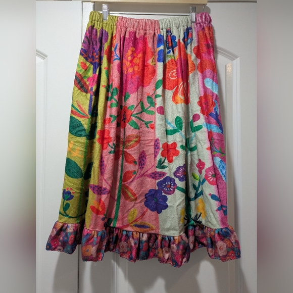 Floral Multicolor Bath Towel - Picture 3 of 7